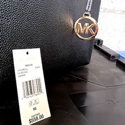 Authentic Michael Kors Mercer Large Pebbled Leather Accordion Satchel - NWT