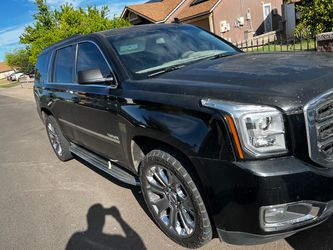 2016 GMC Yukon
