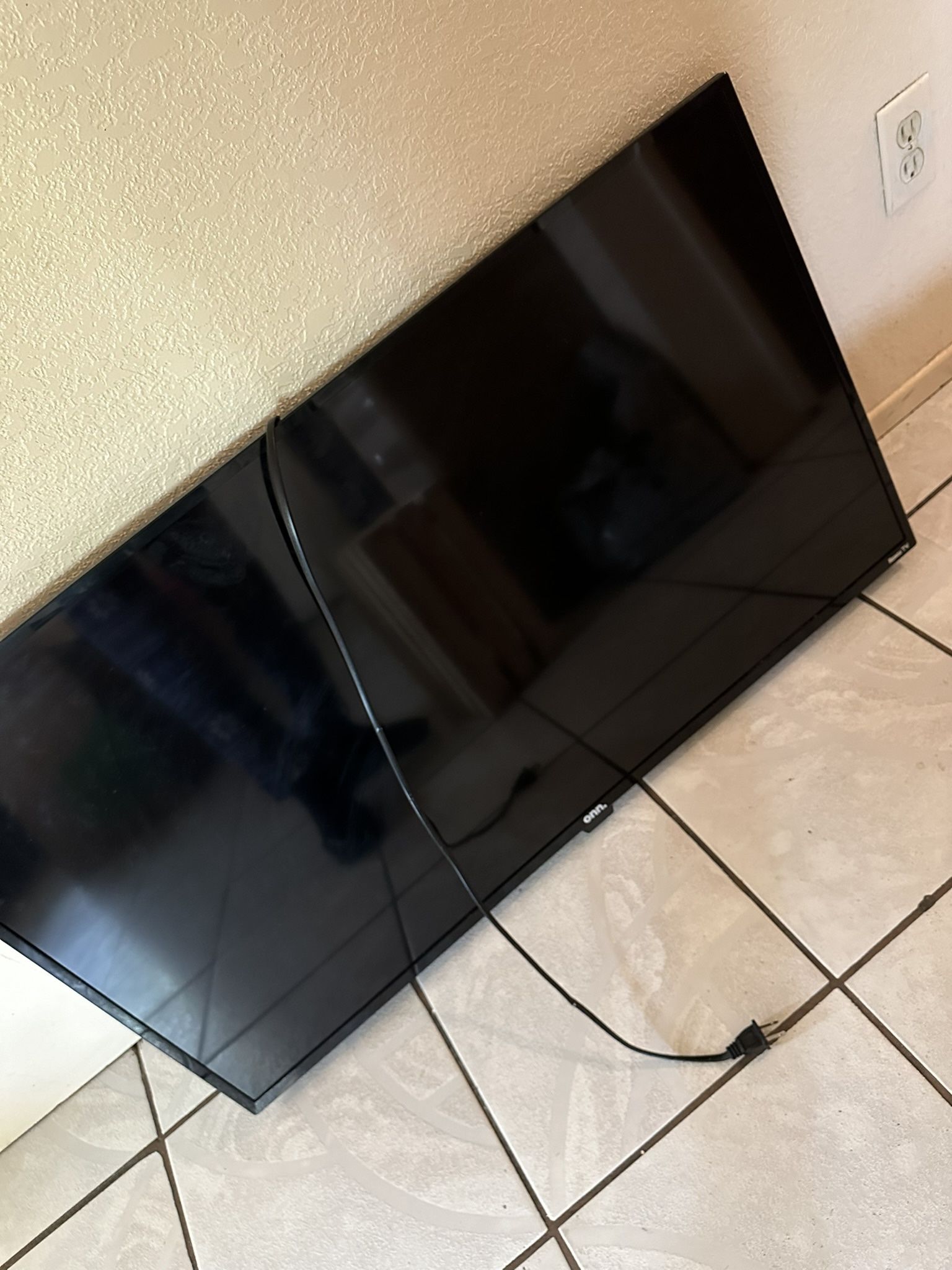 Onn- Roku Smart Tv