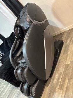 Recliner full body and feet massage chair with heating