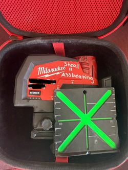 Milwaukee Laser