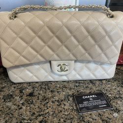 Pre-owned Chanel Medium Classic Double Flap Pearly Beige Caviar Gold Hardware
