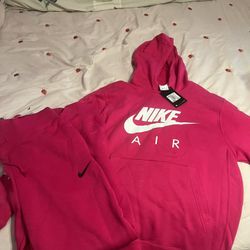 Nike Sweats & Hoodie