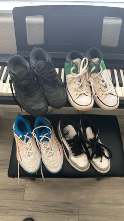 Boys shoes