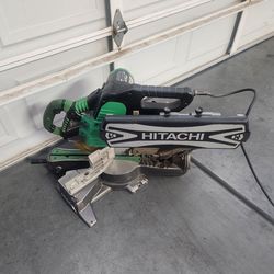 Hitachi 12 in sliding mitre saw
