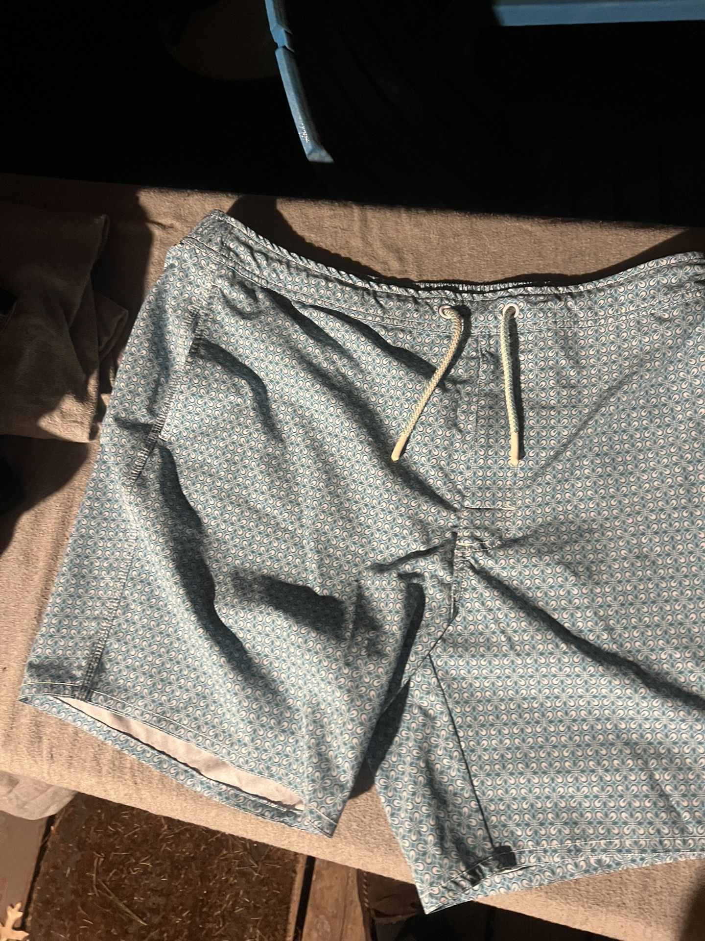 Johnnie-o Swimsuit $20$ XL