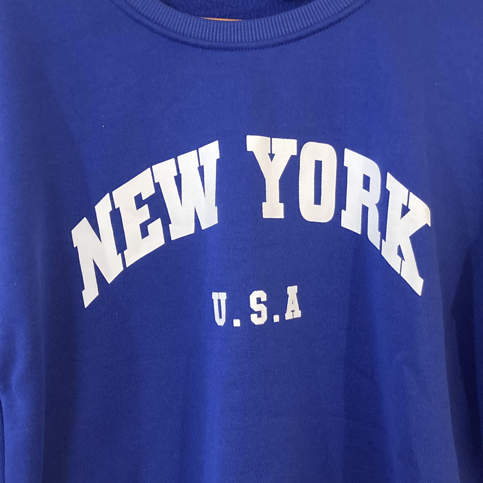 SHEIN New York Sweatshirt for Sale in Weehawken, NJ - OfferUp
