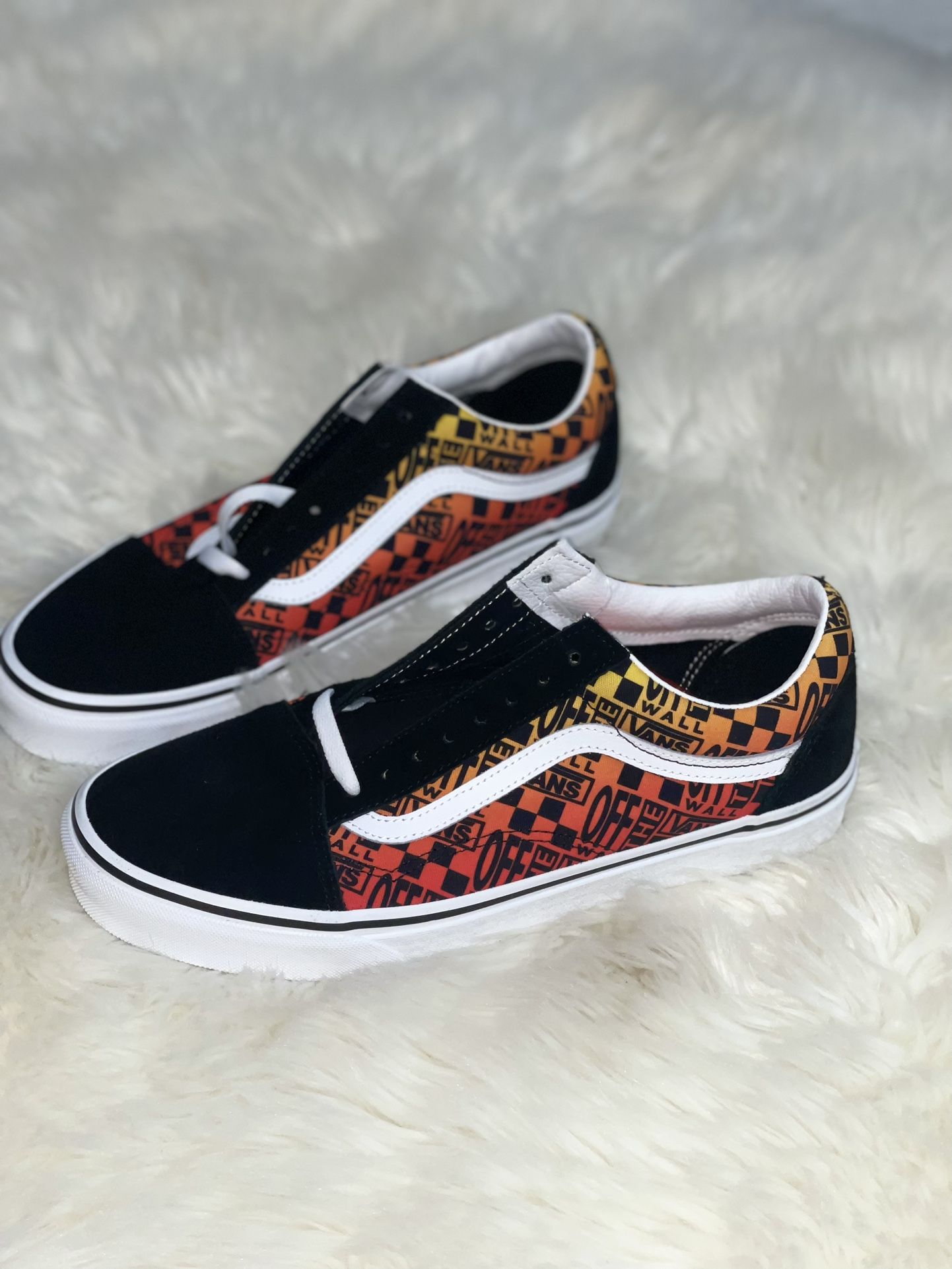 Vans “Off the Wall”