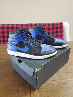 Air Jordan 1s Mid Hyper Royal