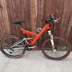 Old School 26’ CANNONDALE SUPER V700 / Full Suspension Bike / Size “L” - $600 OBO