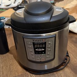 Instant Pot 6 Quart 