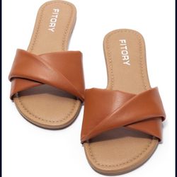 FITORY, Women’s Flat Leather Sandals, Size 9 (New)