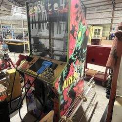 AREA 51 Arcade Machine