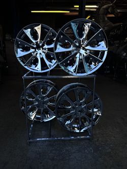 20 inch chrome wheels