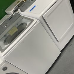 set washer and dryer sansung new one year warranty 
