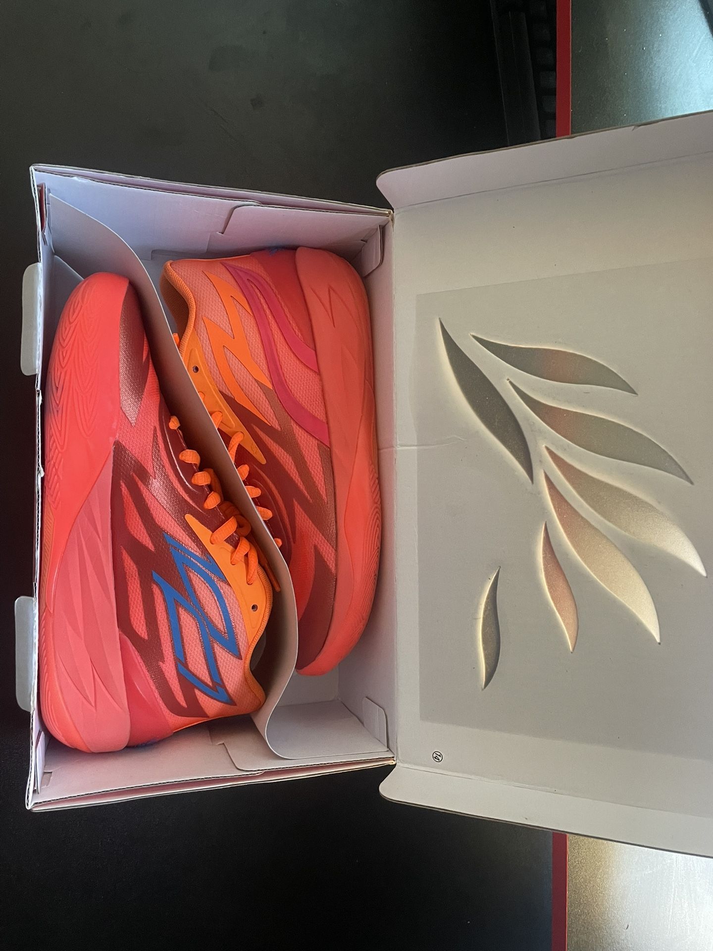 PUMA MB.02 SUPERNOVA (SIZE 8.5)