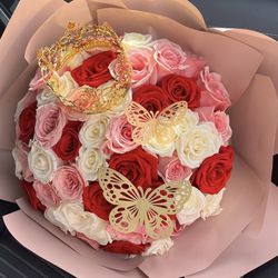 Ramo Buchon Flower Arrangement