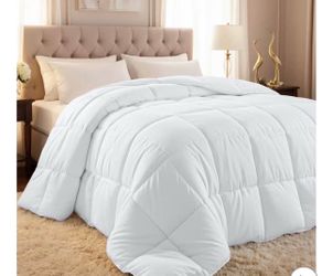 King Size All-Season Down Alternative Comforter