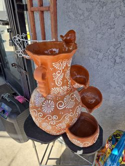 Fuente florero ($165) tel (contact info removed)