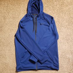 Nike Dri Fit Hoodie. Size M