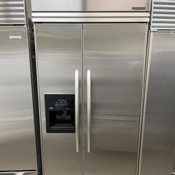 KITCHEN AID BUILT IN REFRIGERATOR 
