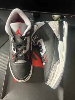 Jordan 3 Black Cement Size 5y