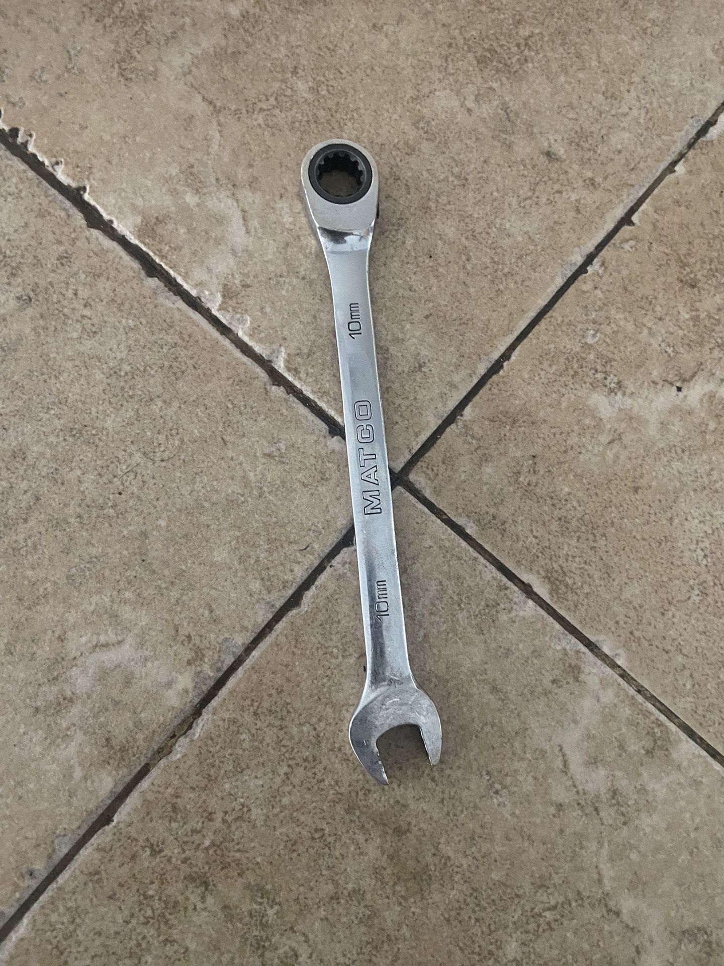 MATCO 10mm RATCHETING WRENCH 