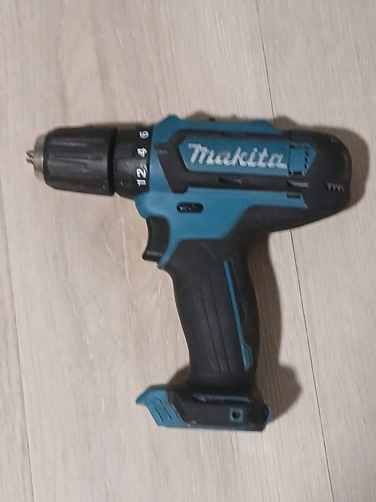 Makita 12v Drill