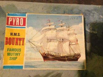 Pyro hms bounty ship