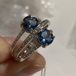 December Birthstone London blue topaz ring on Sterling silver, size 7, 7.5