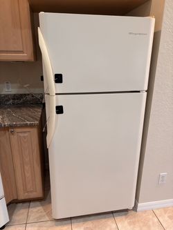 Frigidaire Refrigerator
