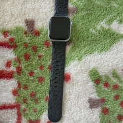 Apple Watch SE 2020