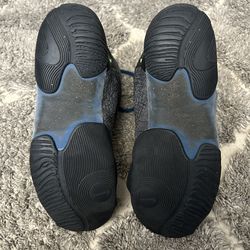 Blue green wrestling shoes