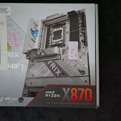 ROG Strix X870 MB