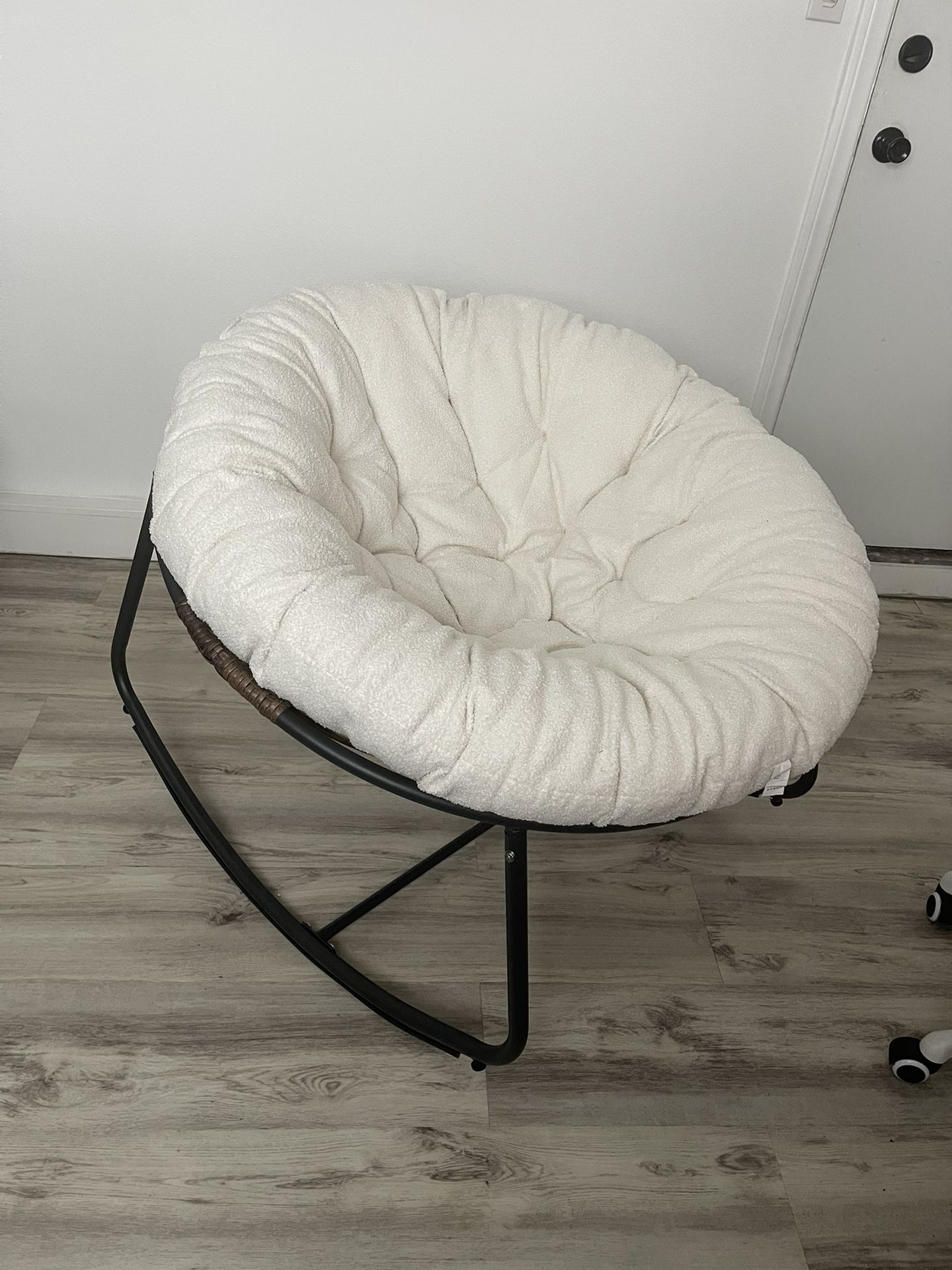 Rocking Chair - Papasan Chair With Padded Cushion