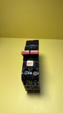 Double Pole 20 Amp Circuit Breaker