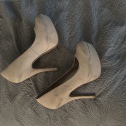 Pumps Shoes stilettos….trade