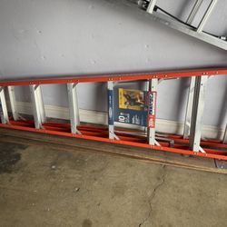 10 Foot Fiberglass Ladder