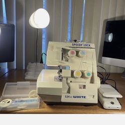 Speedy Lock S34 Serger sewing machine by White