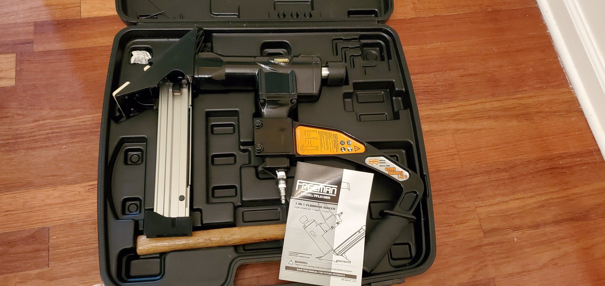 Freeman PFL618BR Pneumatic 3in1 15.5Gauge and 16Gauge 2" Flooring