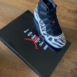 Jordan 11s