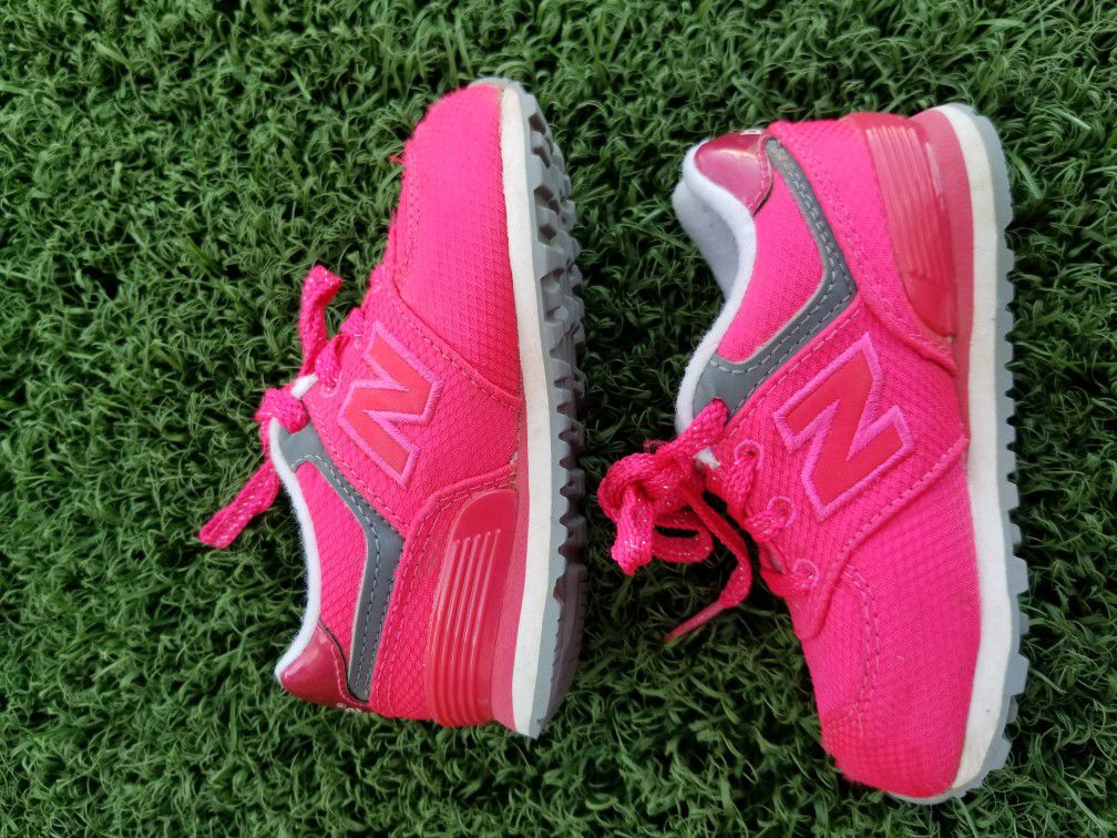 New balance 574 Baby girl Shoes Size 6