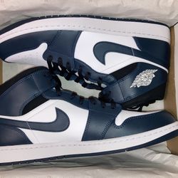 Jordan 1 Mid (Armory Navy /White Black Size 15