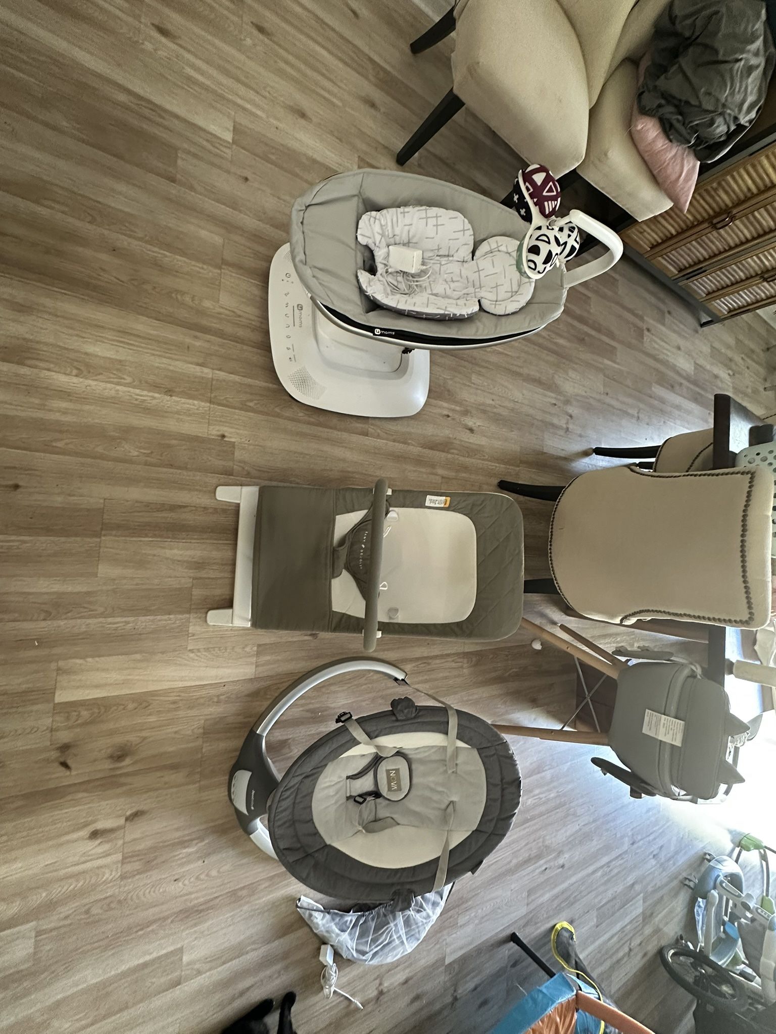 4moms MamaRoo Multi-Motion Baby Swing