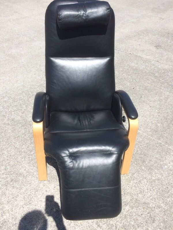 Zero Gravity leather chair by Backsaver products