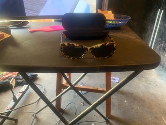 Tortoise Shell Sunglasses with Case