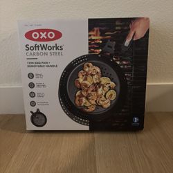 OXO Softworks Carbon Steel 12” BBQ Pan Removable handle 