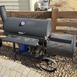 Smoker Pit / Grill