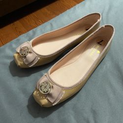 KATE SPADE WOMENS SIZE 7 FLATS