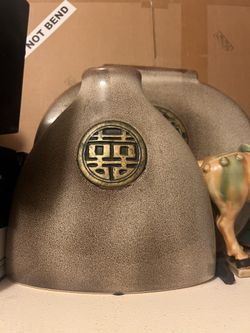 Collectors Glass/ And Statues 